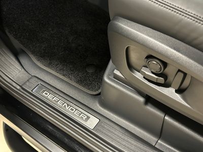 2025 Land Rover Defender