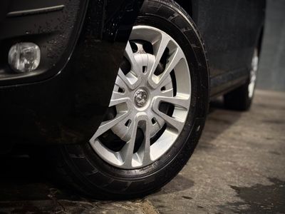 2023 Vauxhall Vivaro