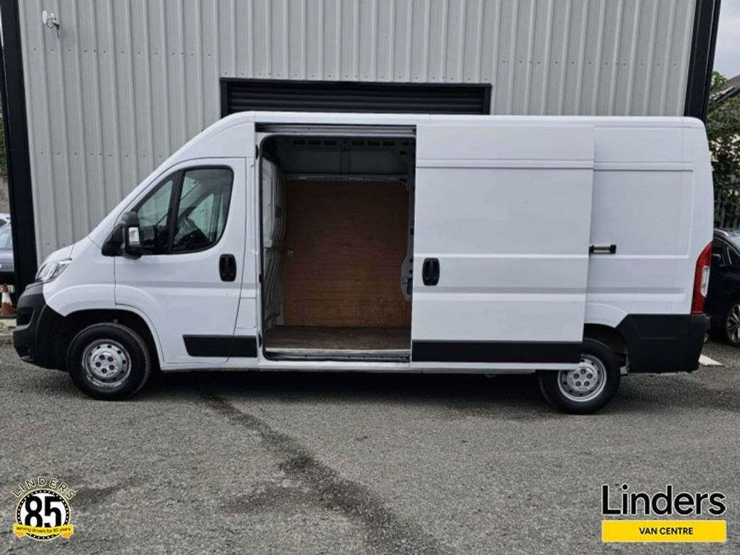 2024 Opel Movano