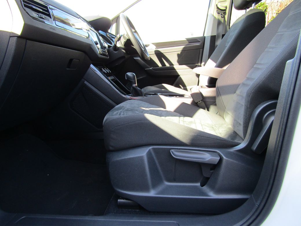 2017 Volkswagen Touran