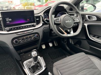 2025 Kia Ceed