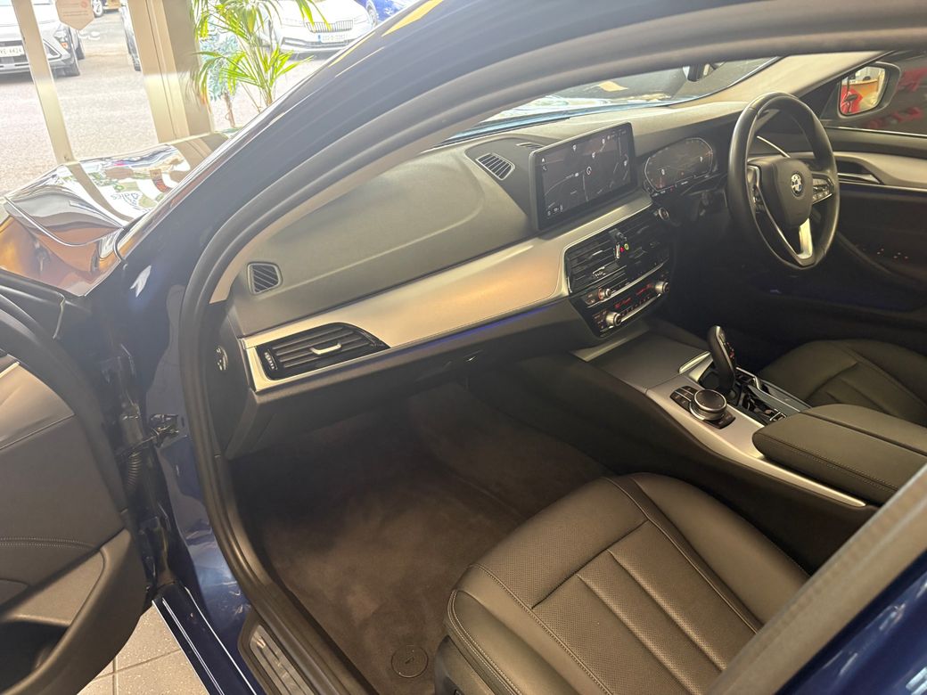 2022 BMW 5 Series