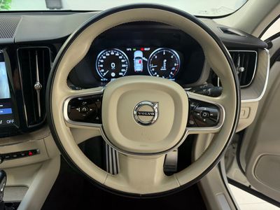 2020 Volvo XC60