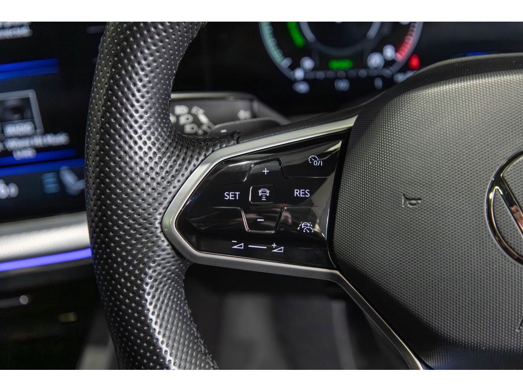 2021 Volkswagen Touareg