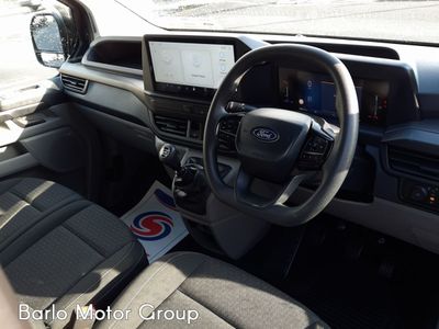 2025 Ford Transit Custom