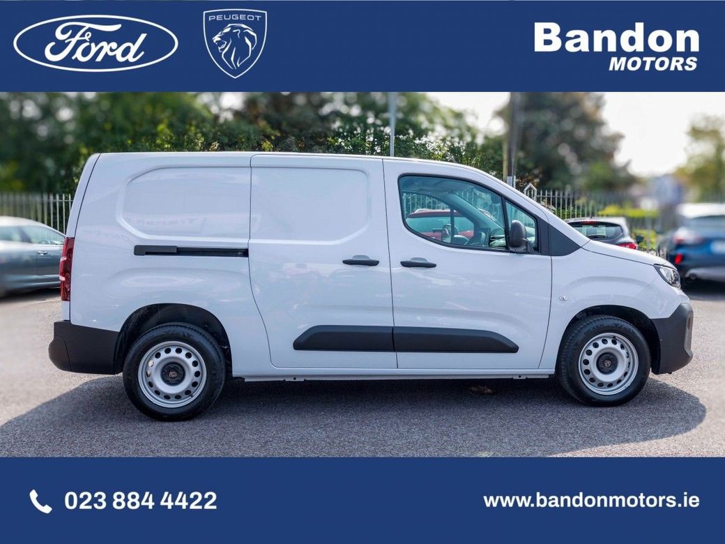 2025 Peugeot Partner