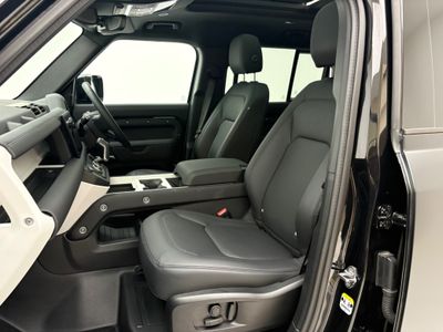2025 Land Rover Defender