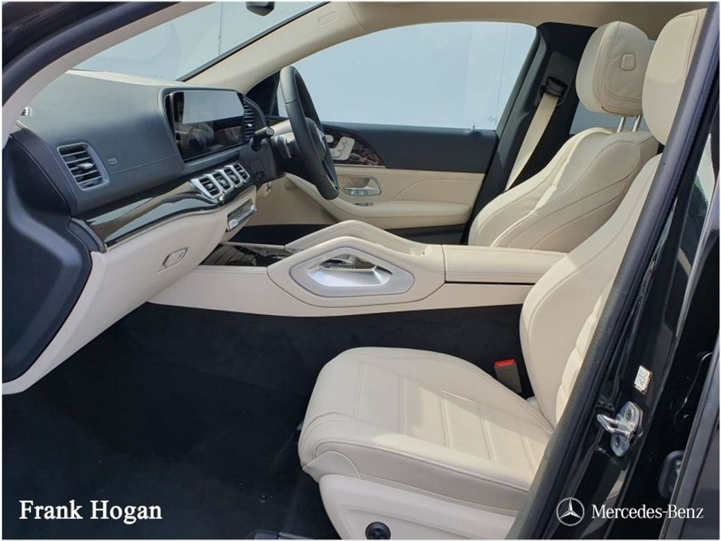 2025 Mercedes-Benz GLE Class