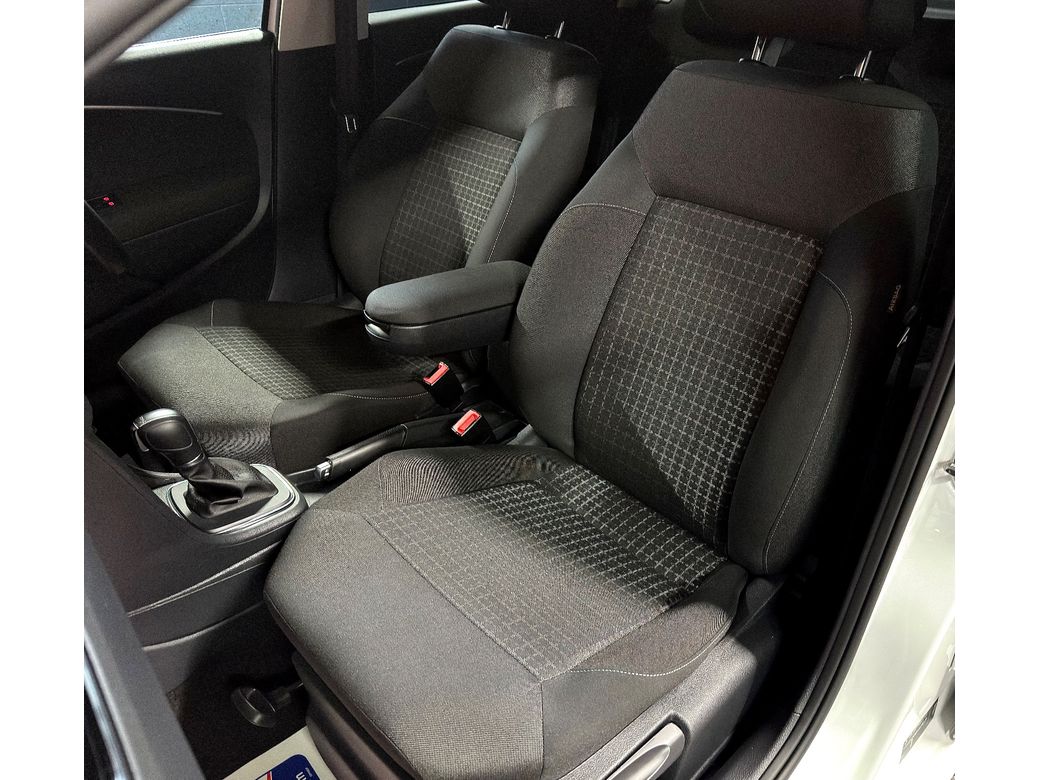 2015 Volkswagen Polo
