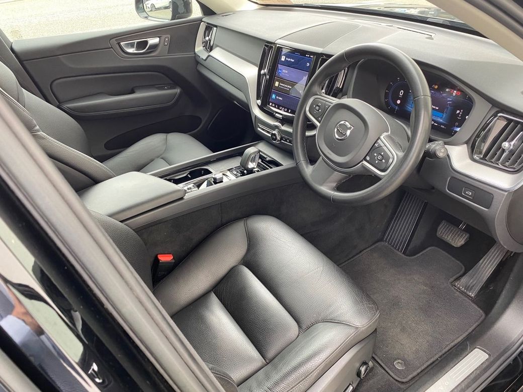 2022 Volvo XC60
