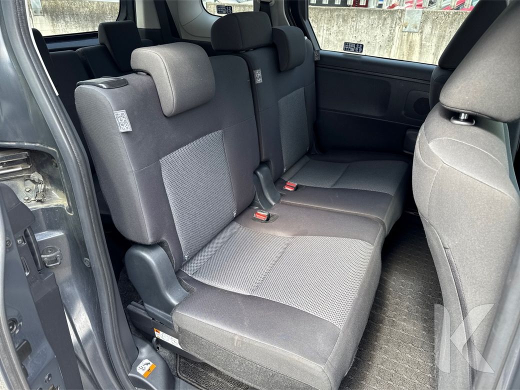 2023 Toyota Sienta