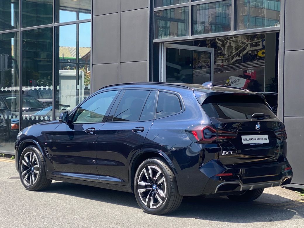2022 BMW iX3