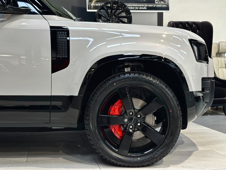 2026 Land Rover Defender