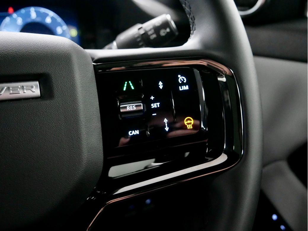 2025 Land Rover Range Rover Evoque