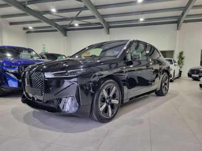 2025 BMW iX
