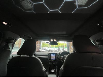 2022 Volvo XC40