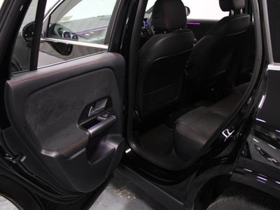 2025 Mercedes-Benz GLA Class