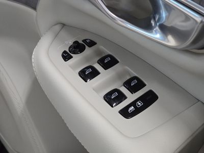 2023 Volvo XC90
