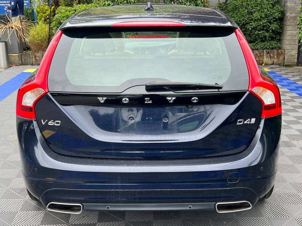 2018 Volvo V60