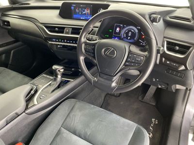 2021 Lexus UX 250H