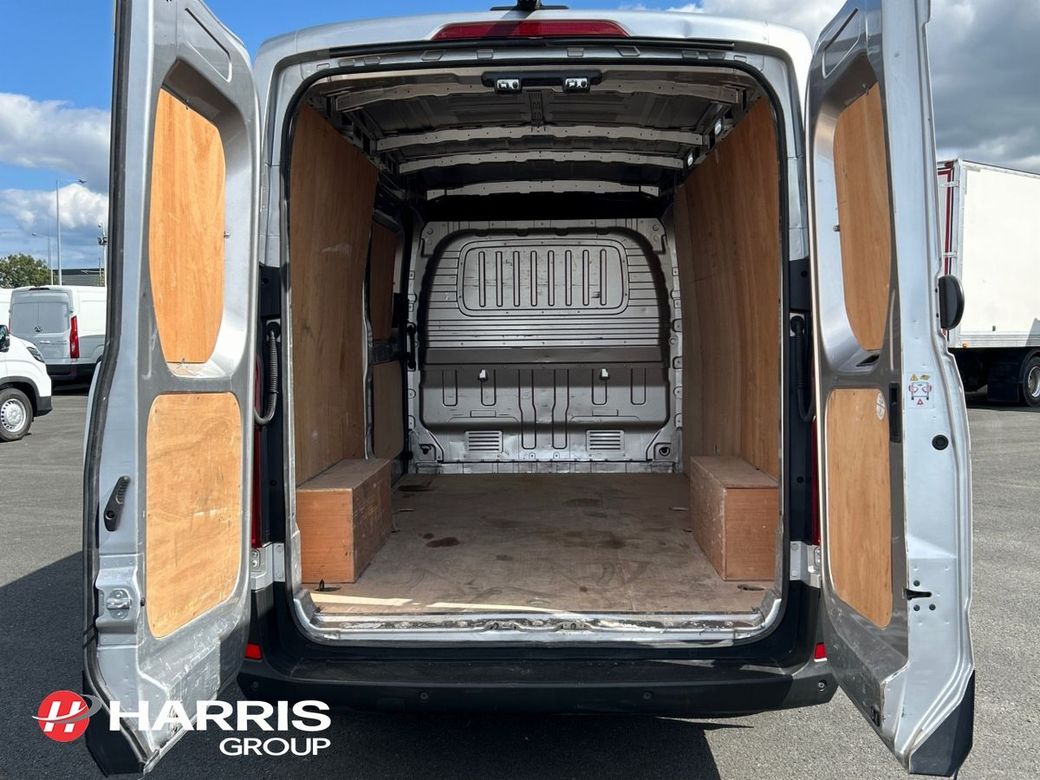 2024 Maxus Deliver 9