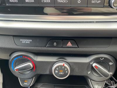 2021 Kia Rio