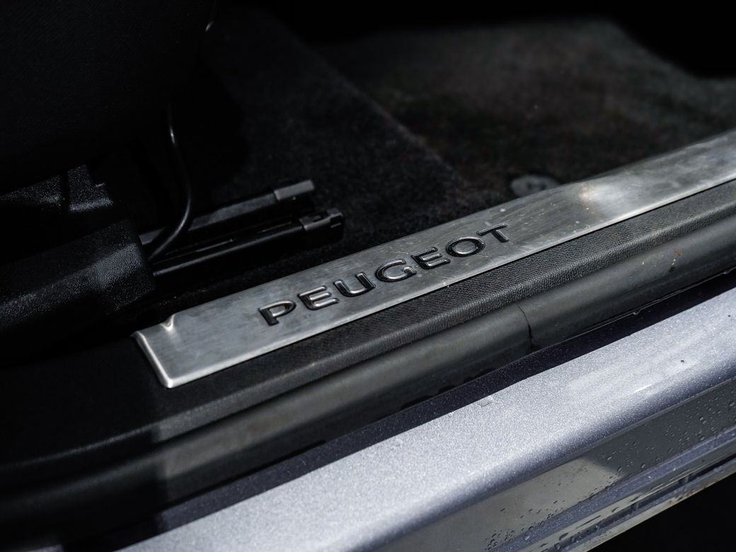 2023 Peugeot 3008