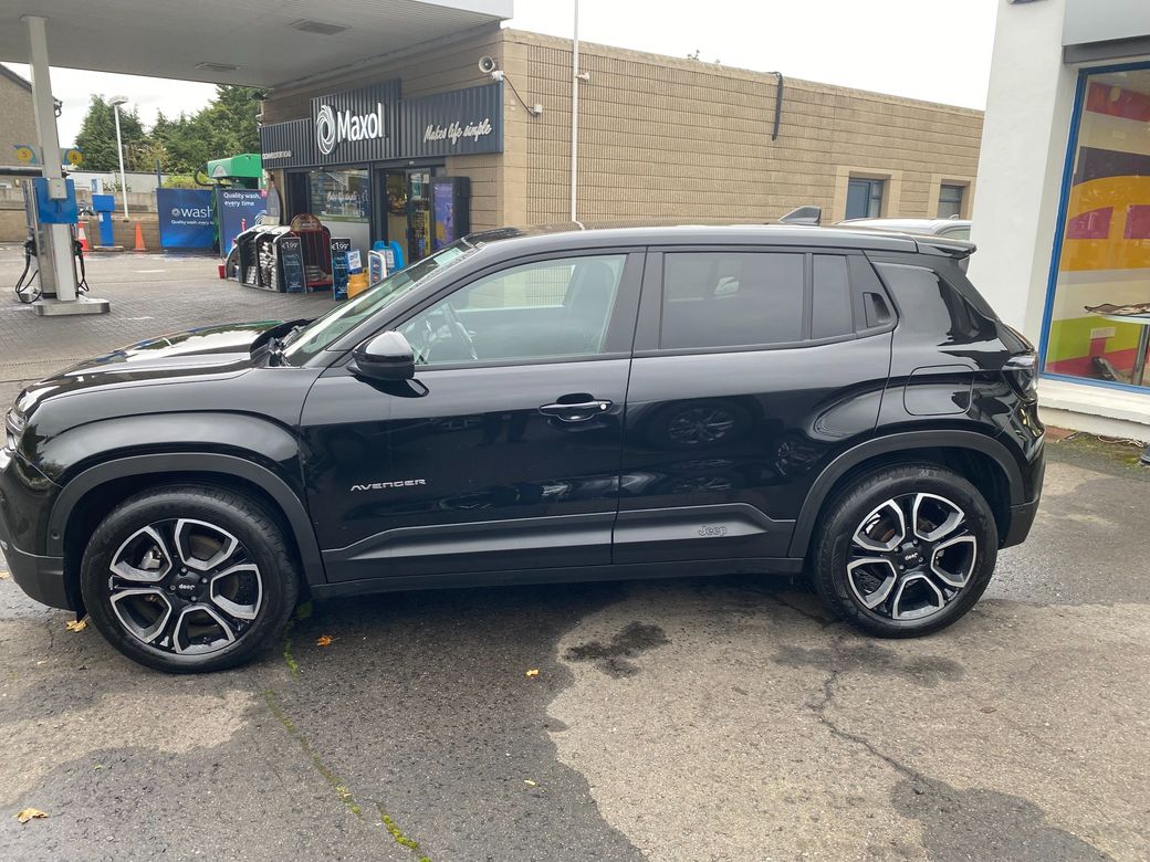 2025 Jeep Avenger