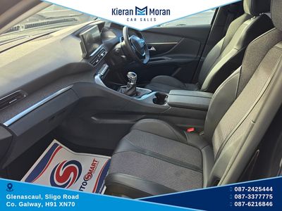2022 Peugeot 5008