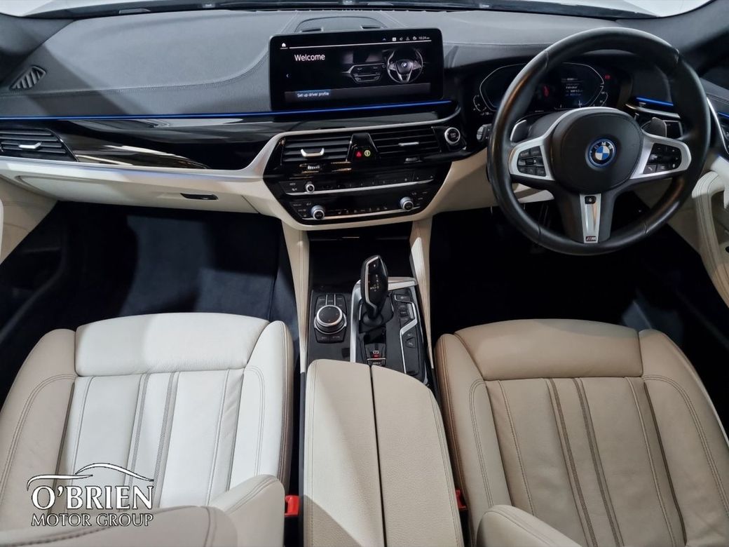 2022 BMW 5 Series
