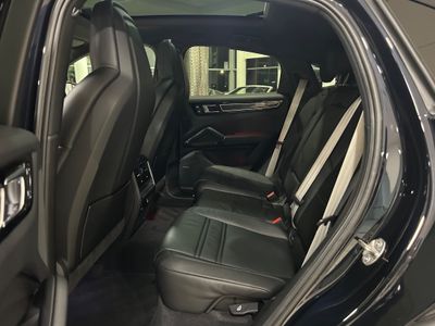 2023 Porsche Cayenne