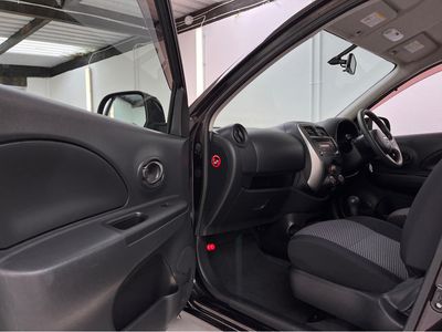 2016 Nissan March