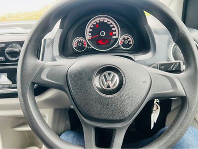 2018 Volkswagen up!
