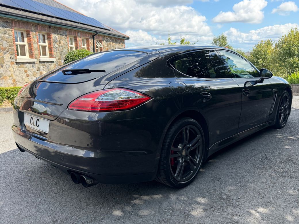 2013 Porsche Panamera
