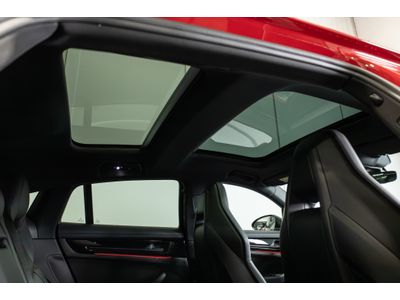 2025 Porsche Panamera