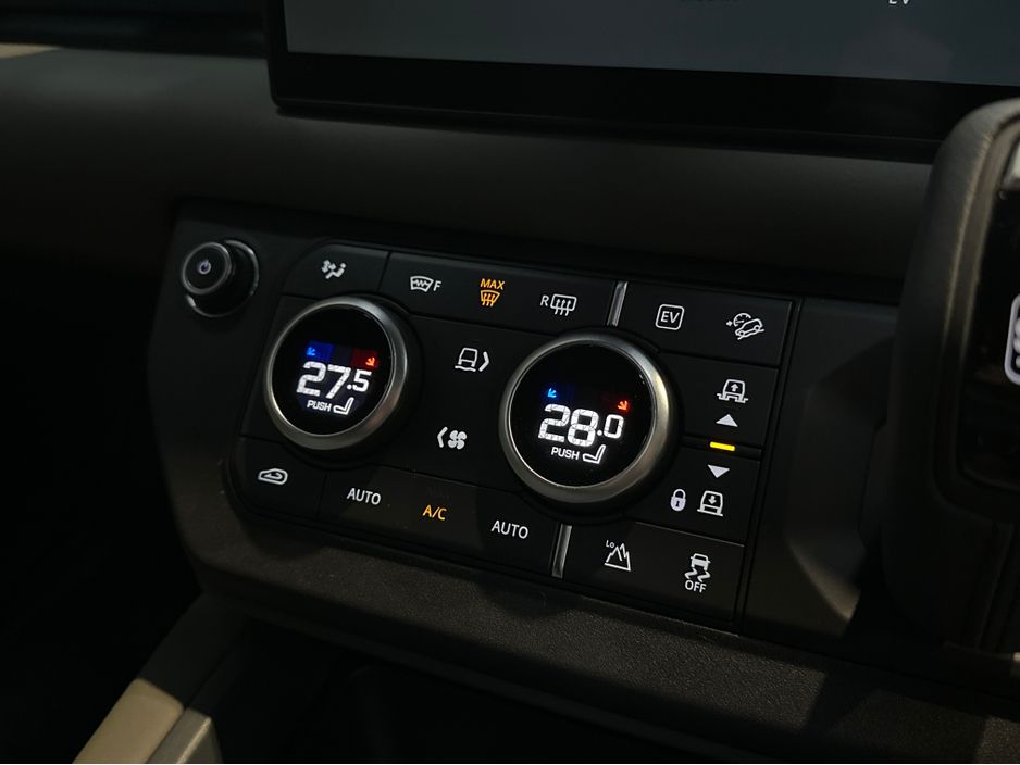 2025 Land Rover Defender