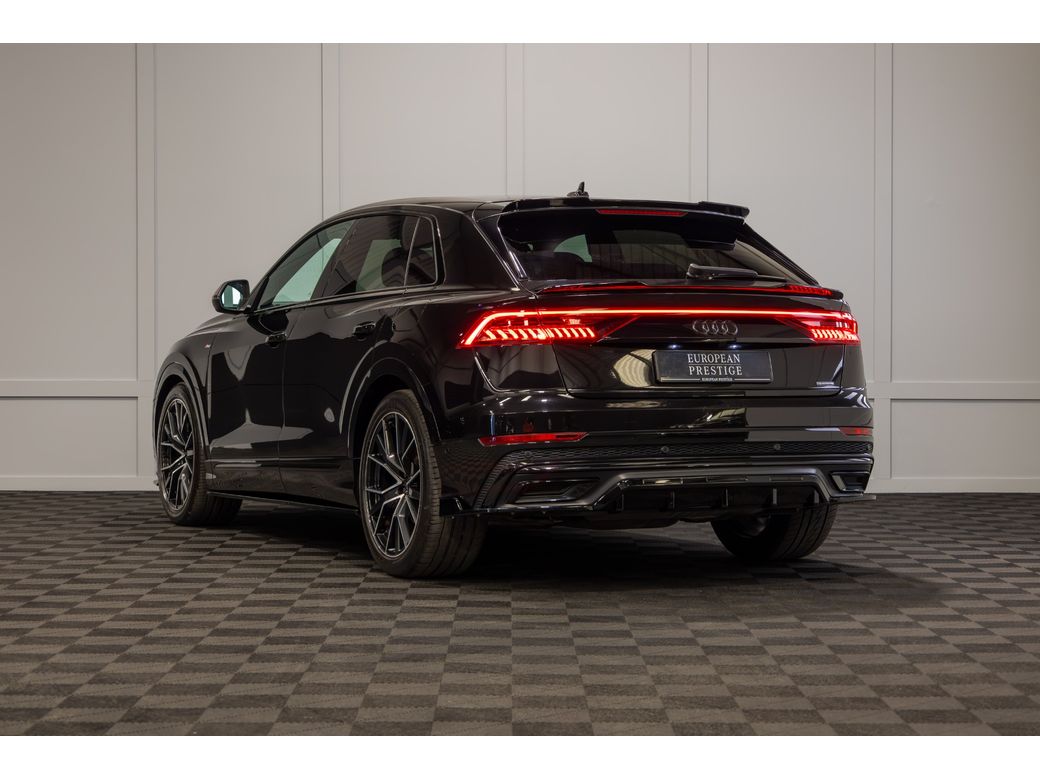 2022 Audi Q8