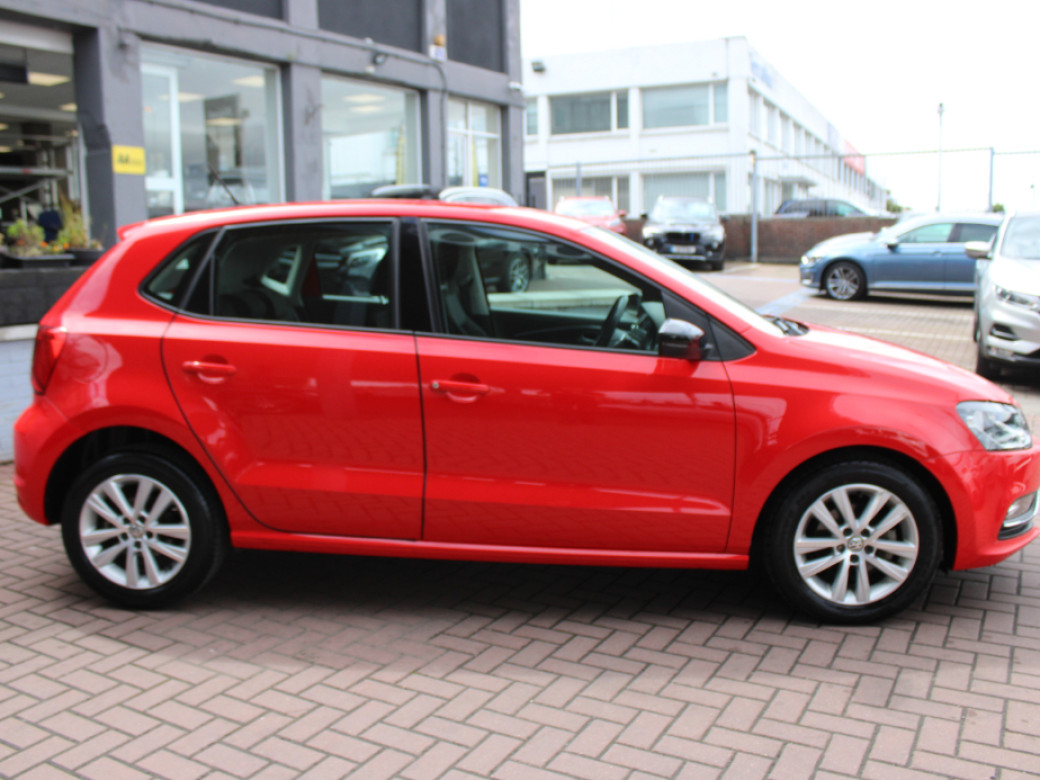 2017 Volkswagen Polo