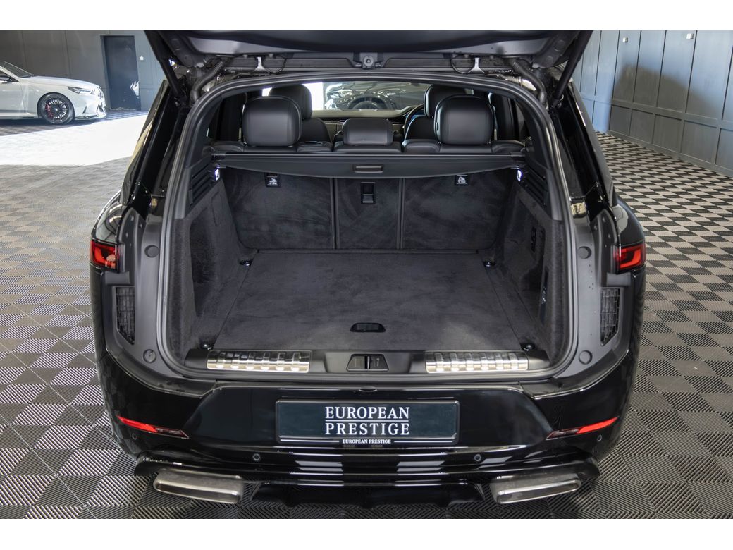 2025 Land Rover Range Rover Sport