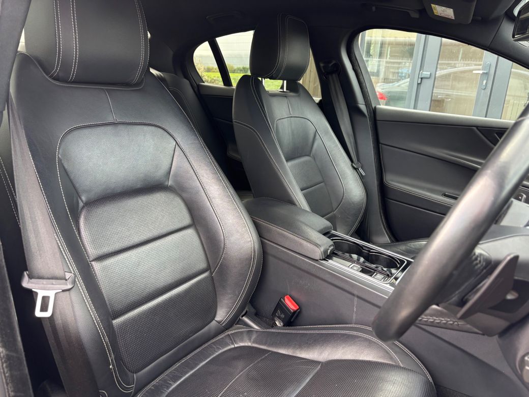 2018 Jaguar XE
