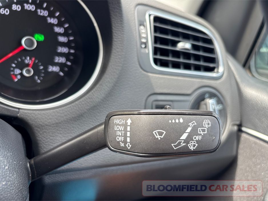 2015 Volkswagen Polo