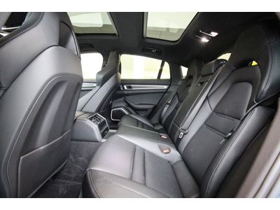 2023 Porsche Panamera