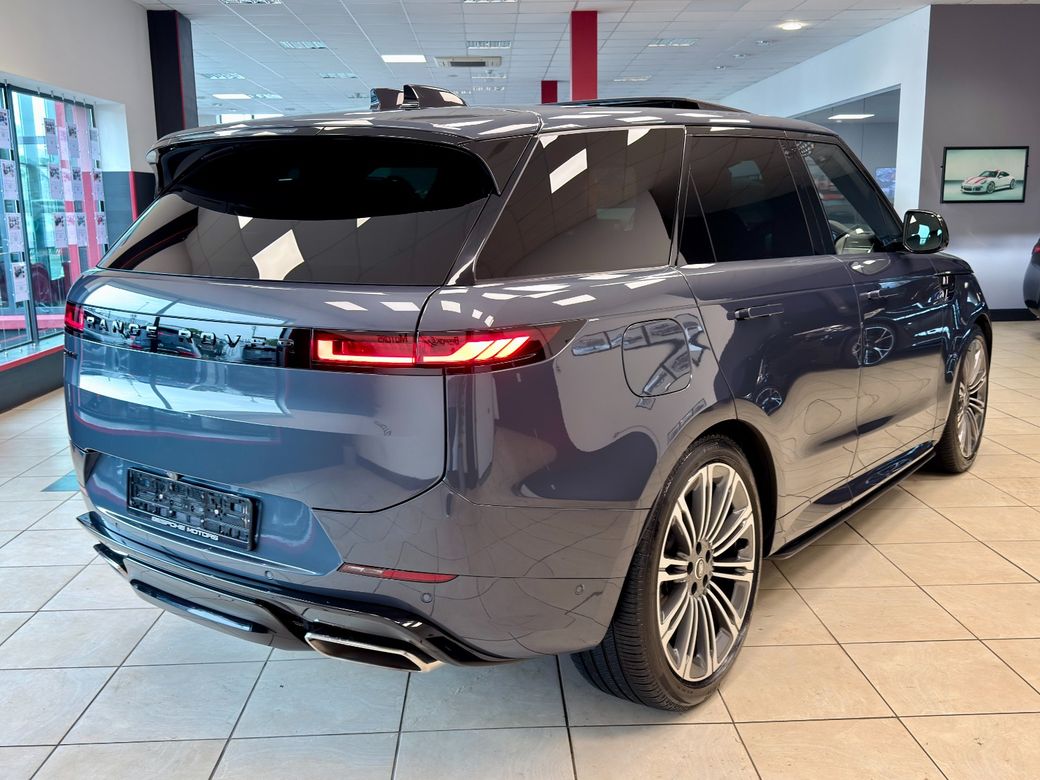 2025 Land Rover Range Rover Sport