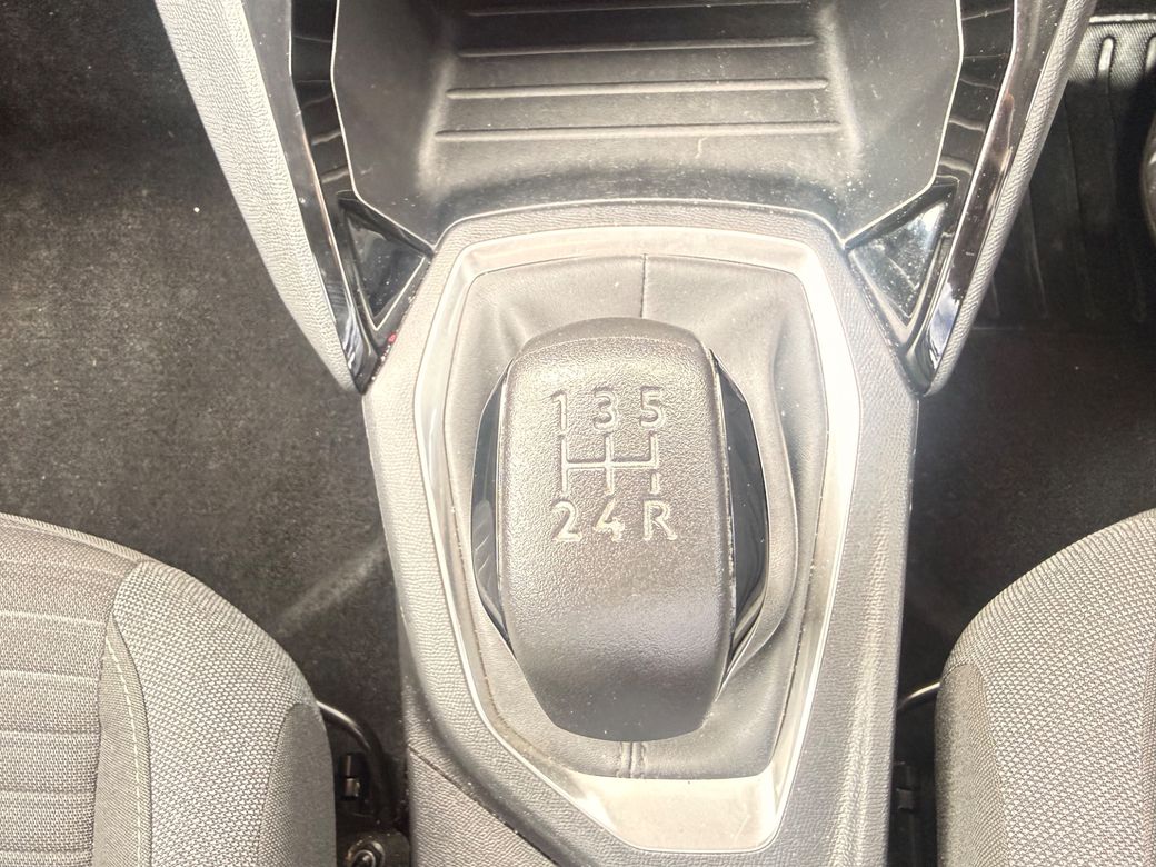 2024 Peugeot 208
