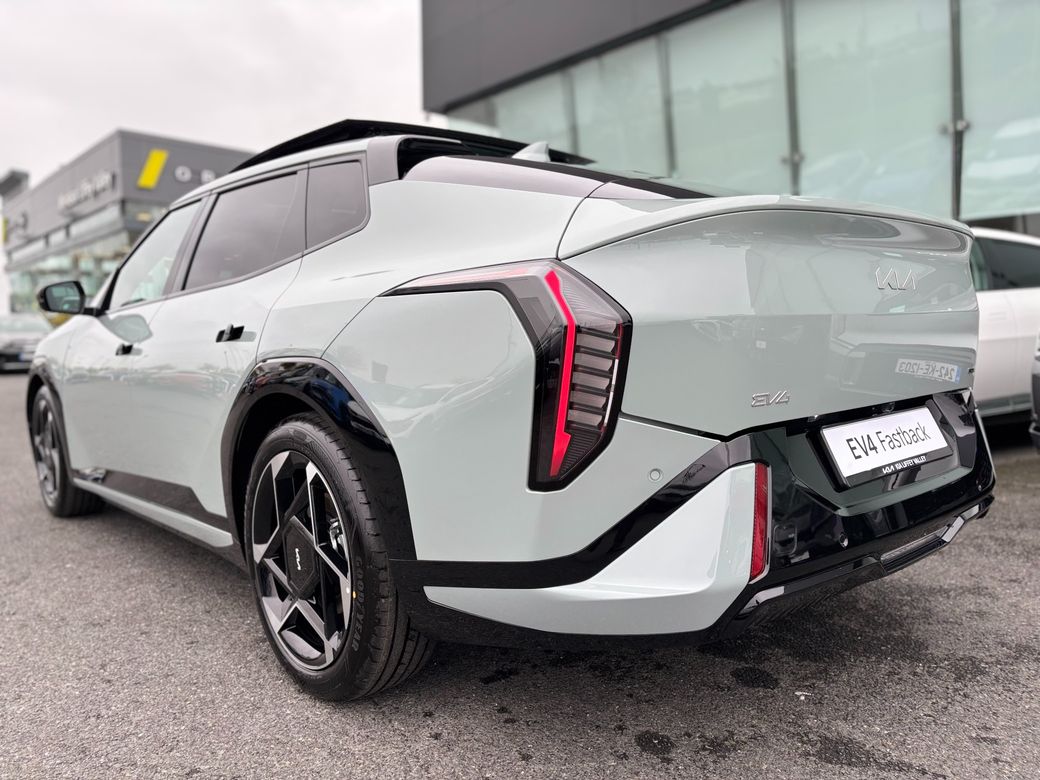 2026 Kia EV4