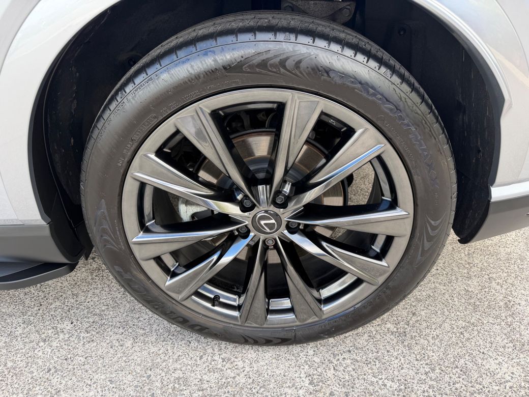 2024 Lexus RX450h+
