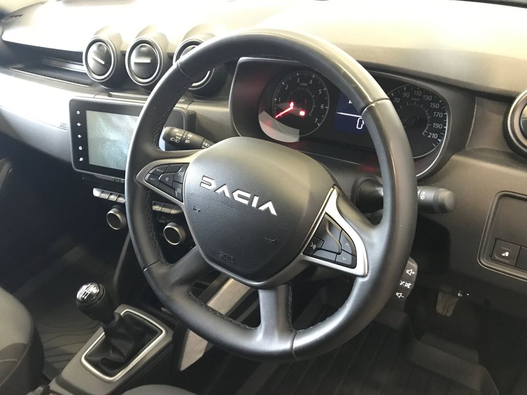2023 Dacia Duster