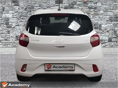 2023 Hyundai i10