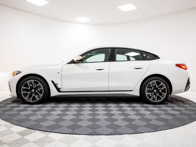 2025 BMW i4