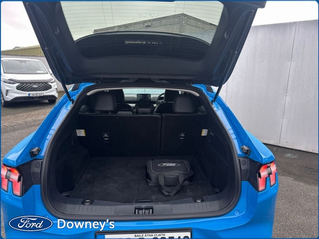 2023 Ford Mustang Mach-e